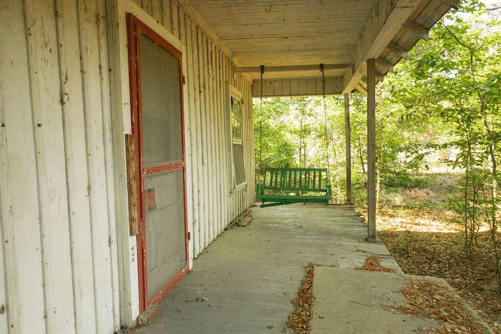 131 Clyde Circle Photo 16