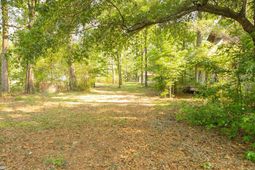 131 Clyde Circle photo 4