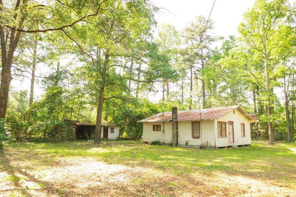 131 Clyde Circle Photo 4
