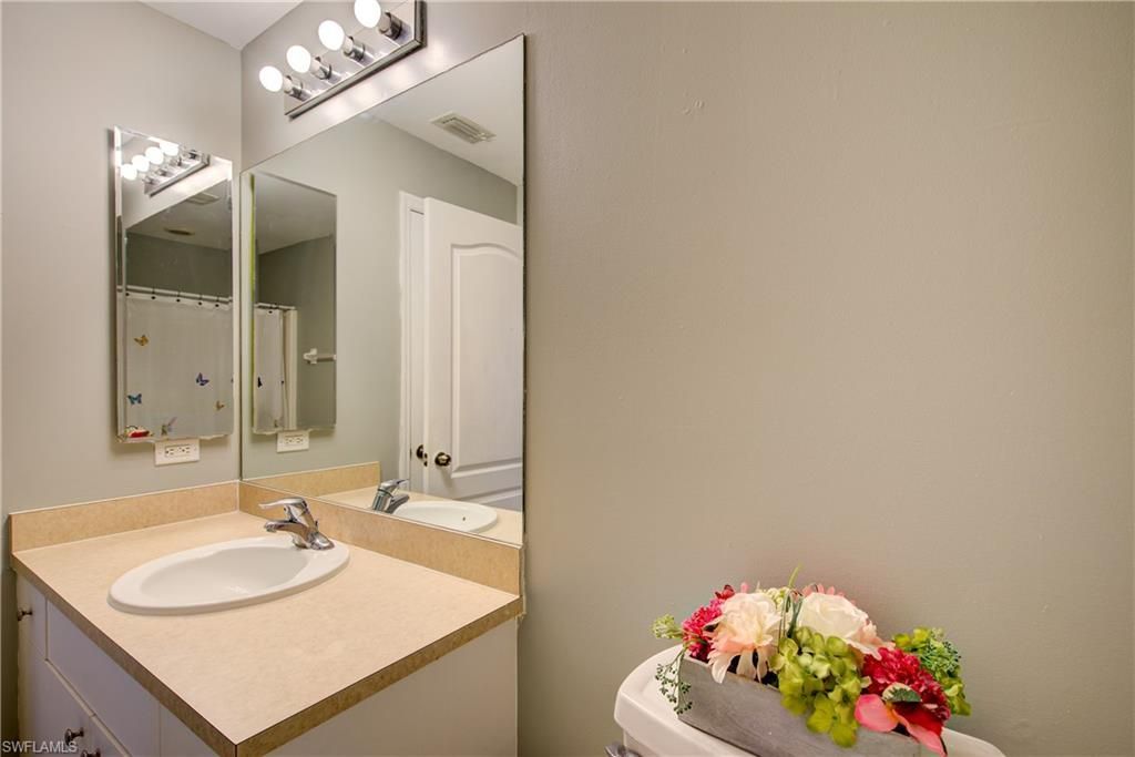 26 NE 8th Ter, Cape Coral, FL 33909 Photo