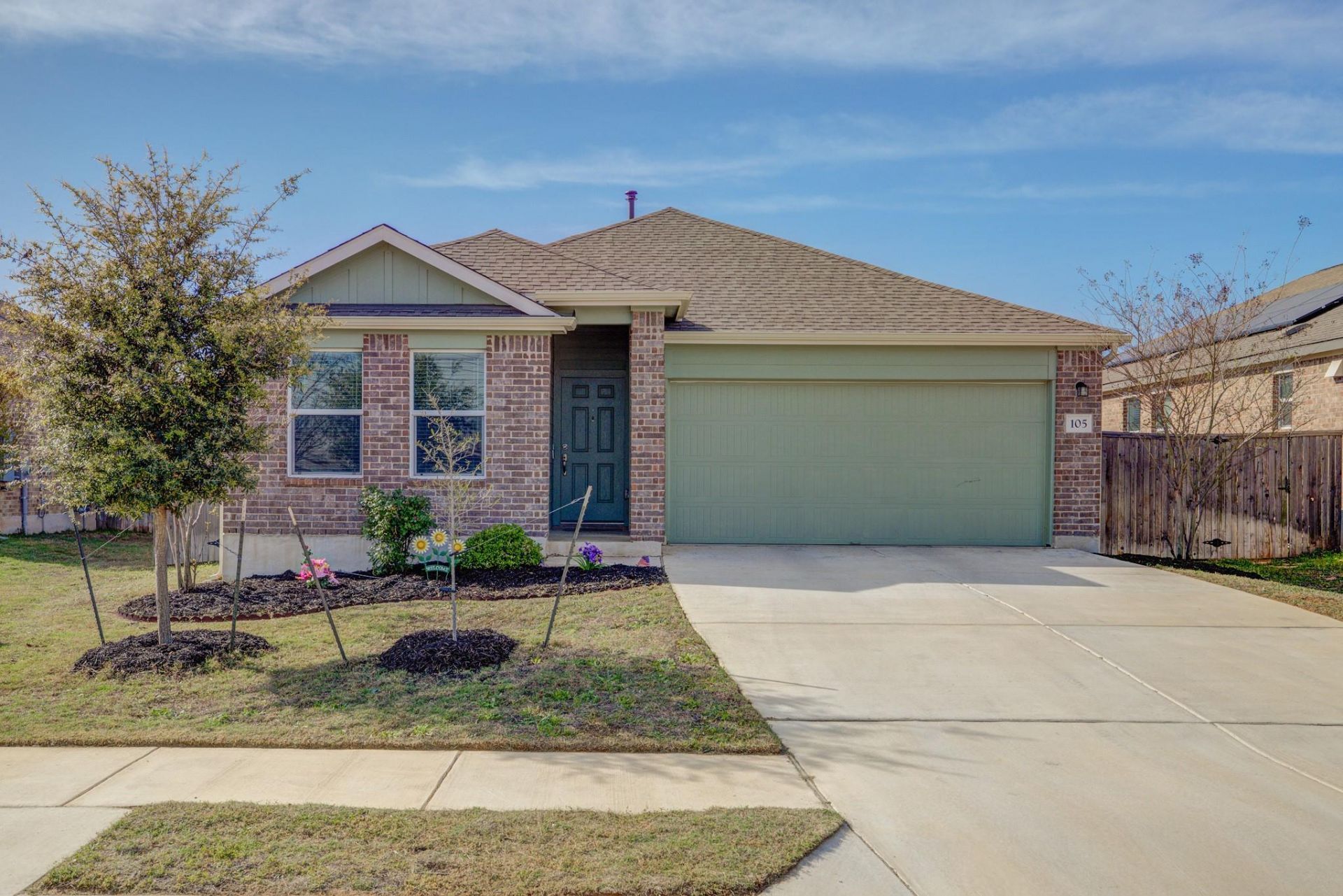 105 Isaac Millsaps Trl, Bastrop, TX 78602 Main Photo