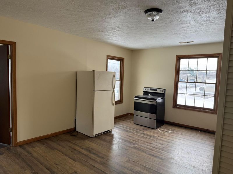91 N Buena Vista Street , Newark, OH 43055 Photo 10