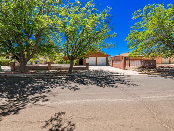 5408 Kettle Road NW, Albuquerque, NM 87120
