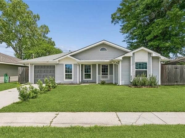 59 DUFF Y Street , Westwego, LA 70094