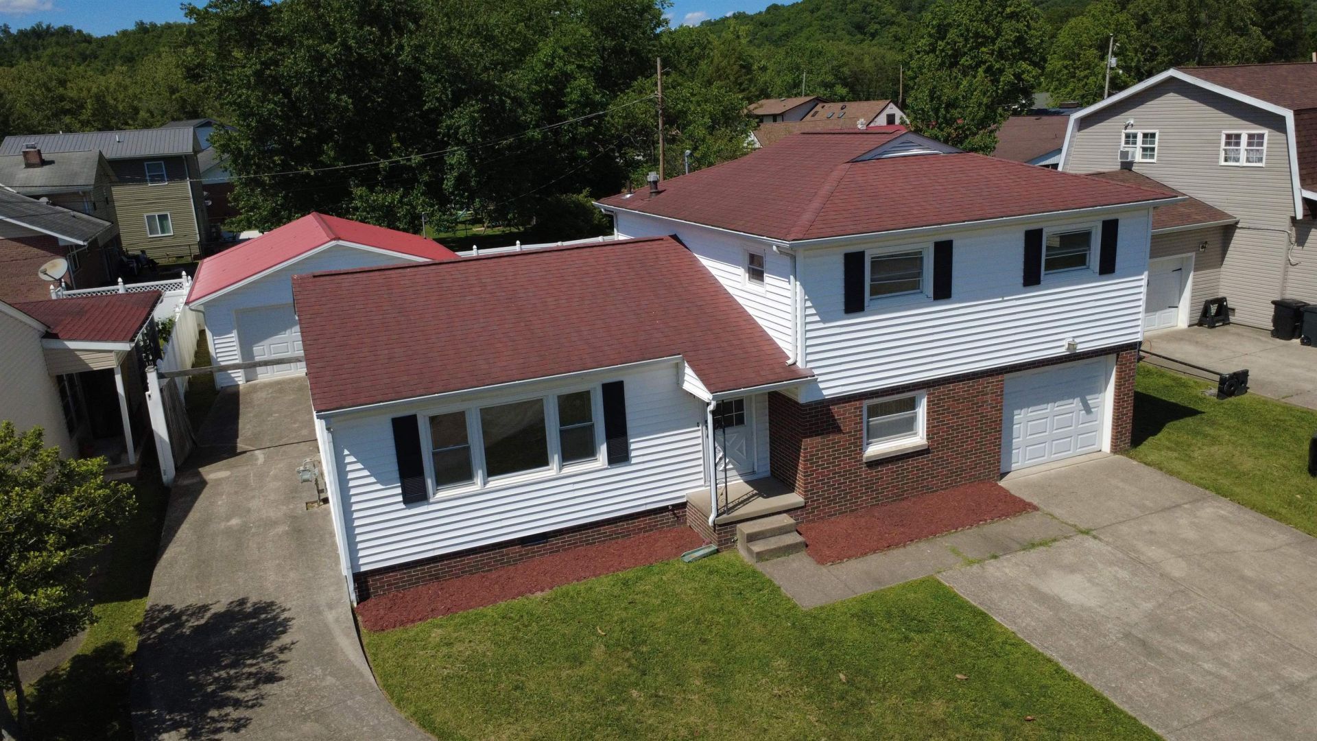 38 Birkewood Road, Huntington, WV 25705 Main Photo