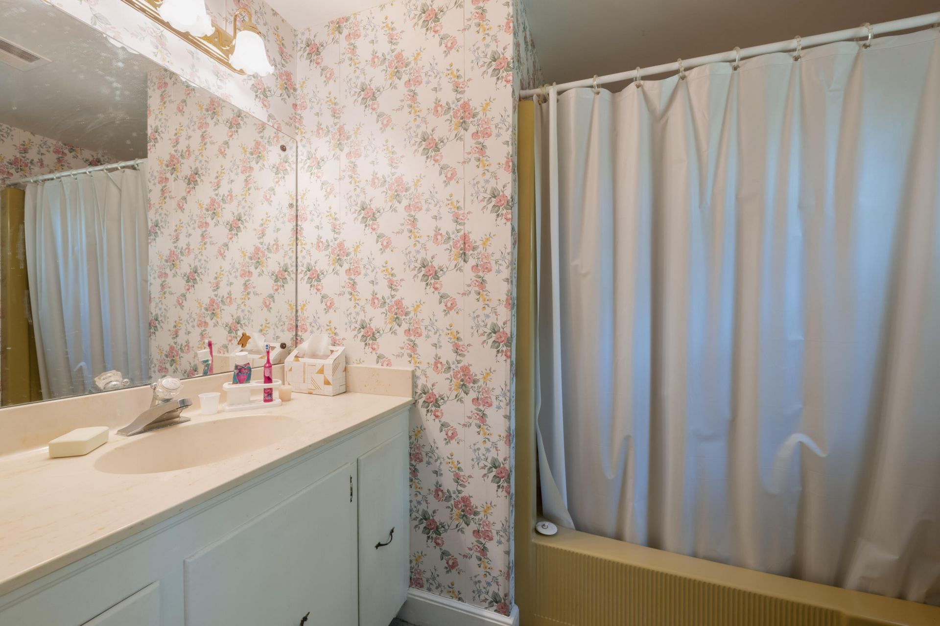 841 Googe Street Photo 32