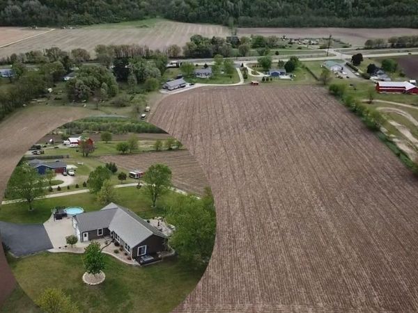 911 Exchange Street, Blue River, WI 53518