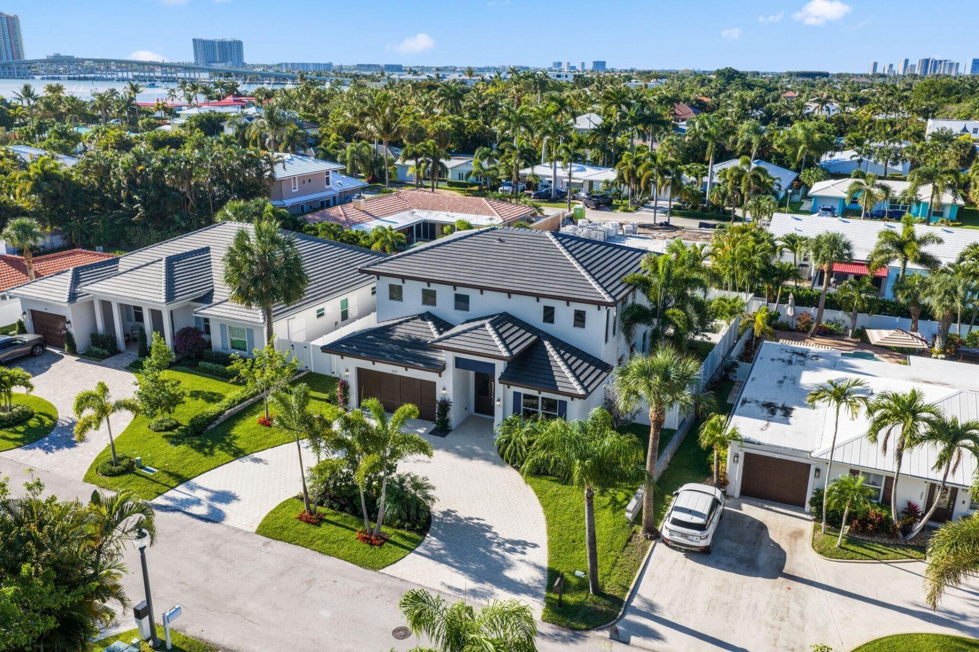 309 Claremont Lane, West Palm Beach, FL 33404 Photo
