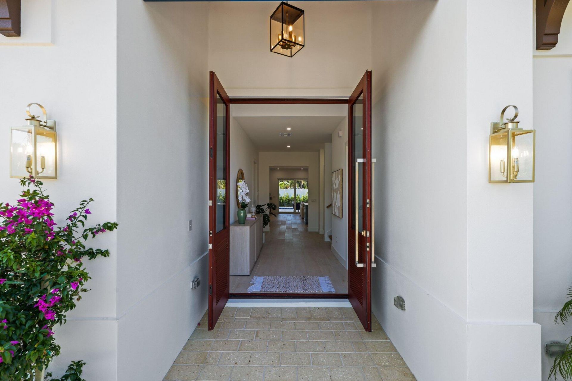 309 Claremont Lane, West Palm Beach, FL 33404 Photo