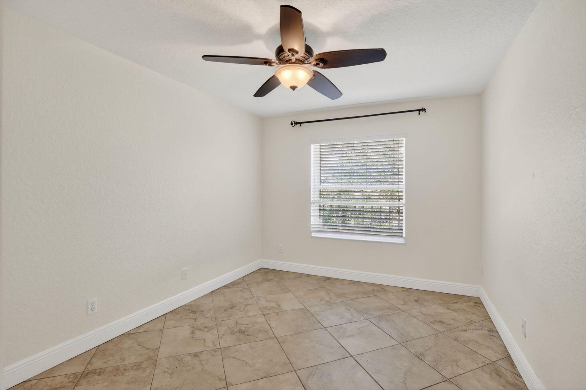 9761 Darlington Place, Cooper City, FL 33328 Photo