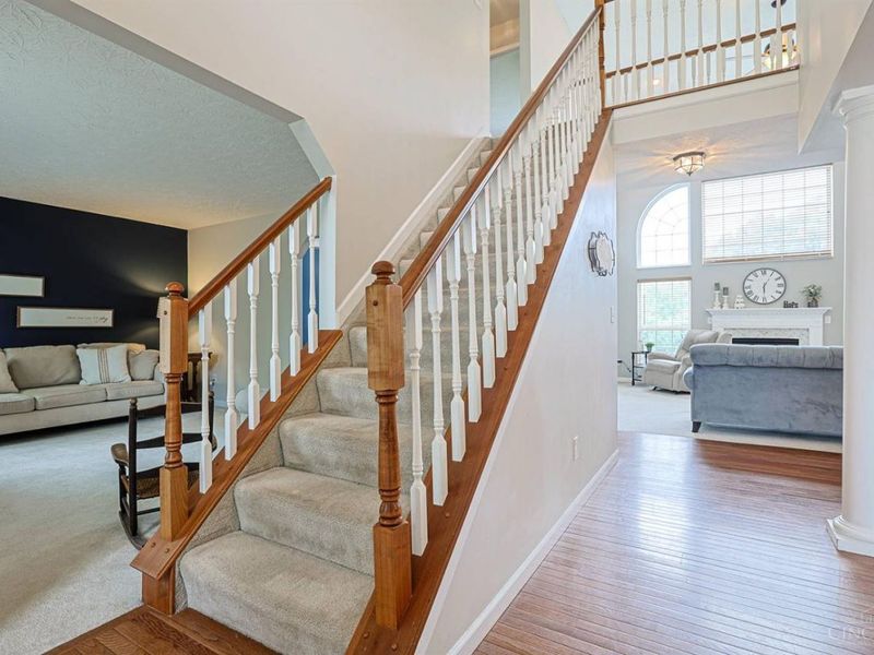 2214 Ross Estates Drive, Hamilton, OH 45013 Photo 4