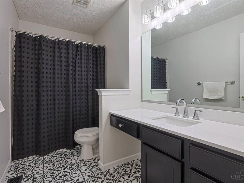 2214 Ross Estates Drive, Hamilton, OH 45013 Photo 47
