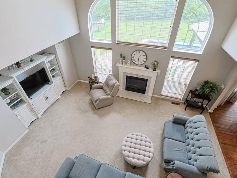 2214 Ross Estates Drive, Hamilton, OH 45013 Photo 9