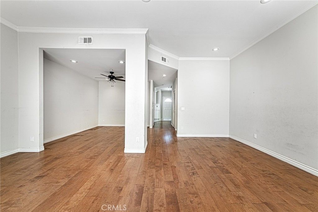 2345 Montrose Avenue, Unit 2, Montrose, CA 91020 Main Photo