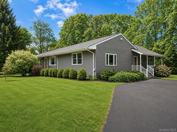 58 Salisbury Turnpike , Rhinebeck, NY 12572
