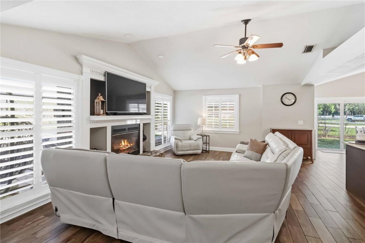 28424 Deedra Drive, Wesley Chapel, FL 33544 Photo
