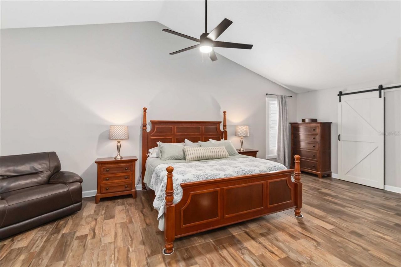 28424 Deedra Drive, Wesley Chapel, FL 33544 Photo