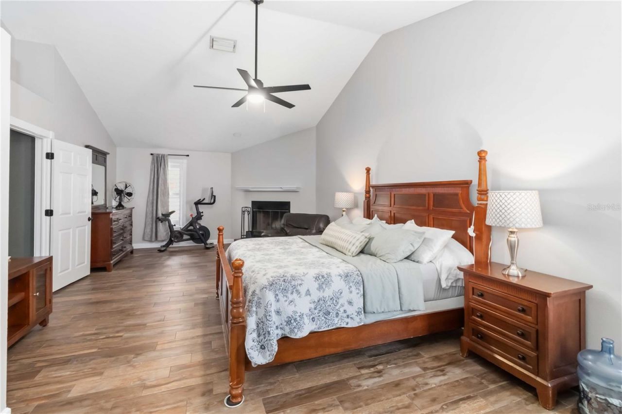28424 Deedra Drive, Wesley Chapel, FL 33544 Photo