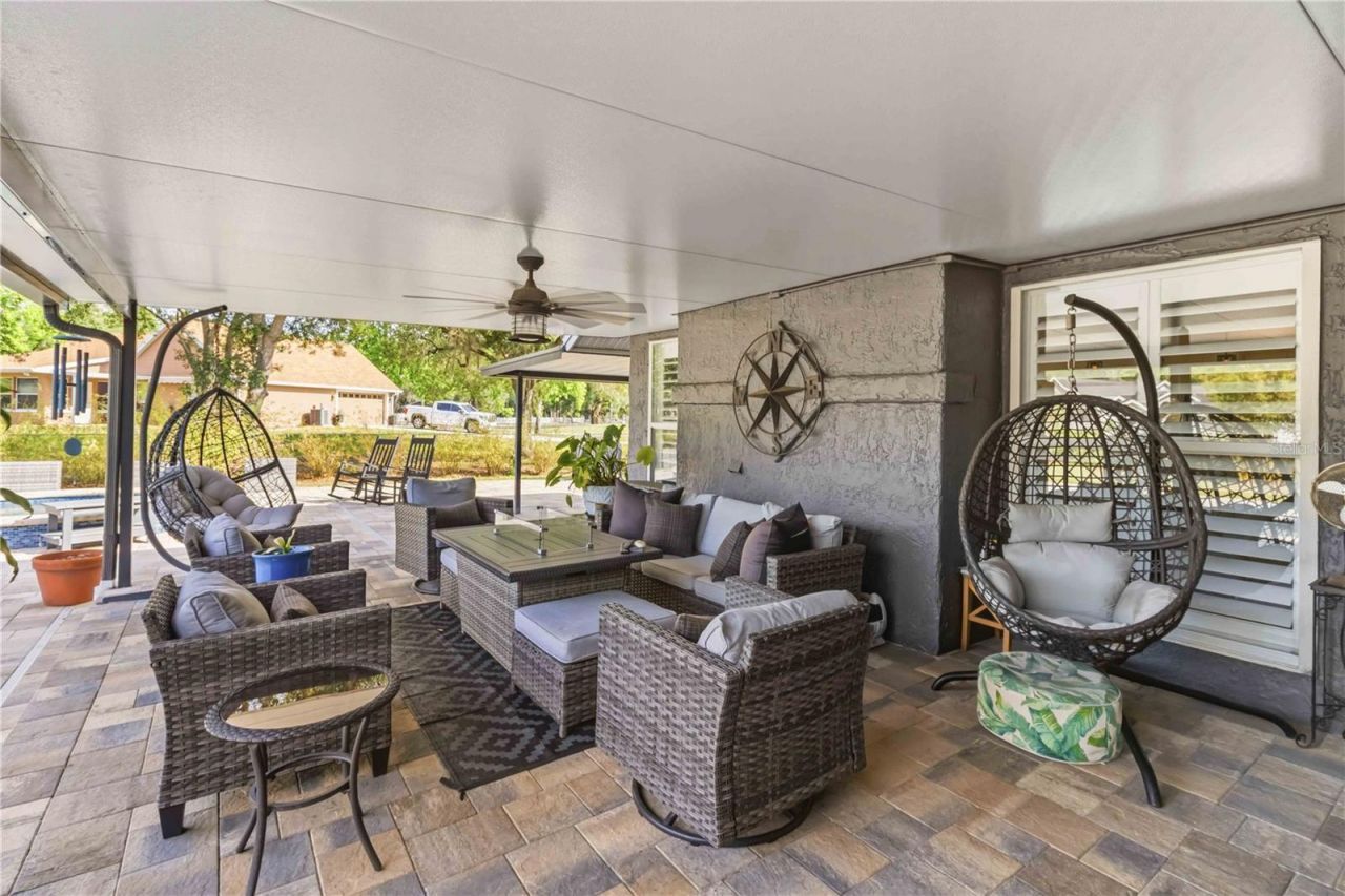 28424 Deedra Drive, Wesley Chapel, FL 33544 Photo
