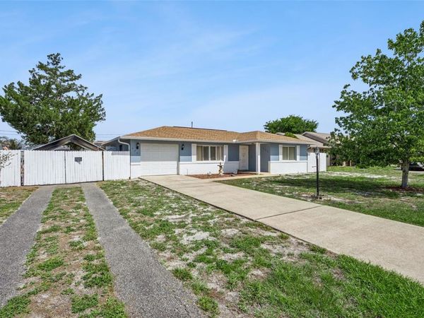 822 ABBOTT AVENUE , DELTONA, FL 32725