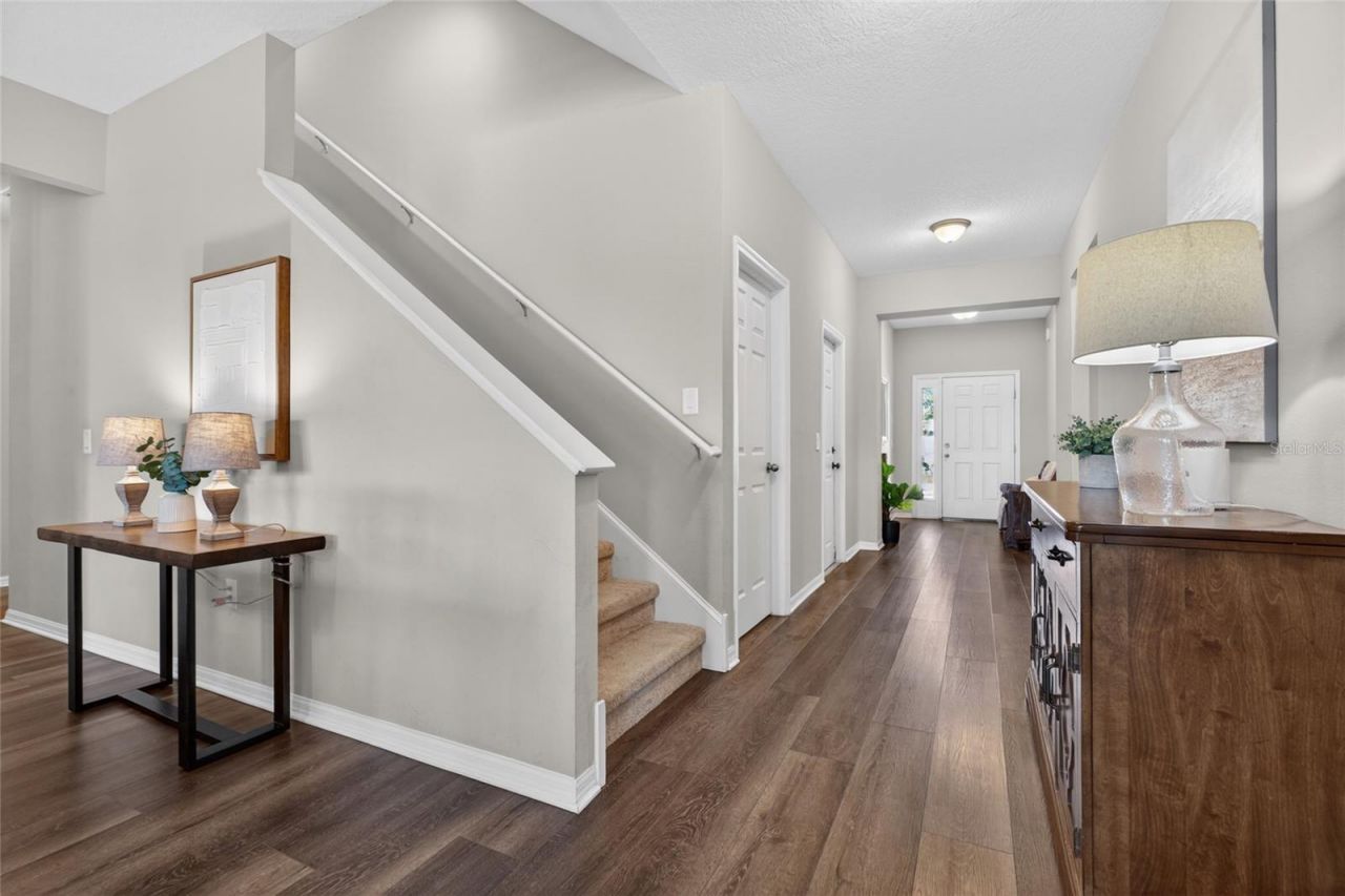 18428 Malinche Loop , Spring Hill, FL 34610 Photo