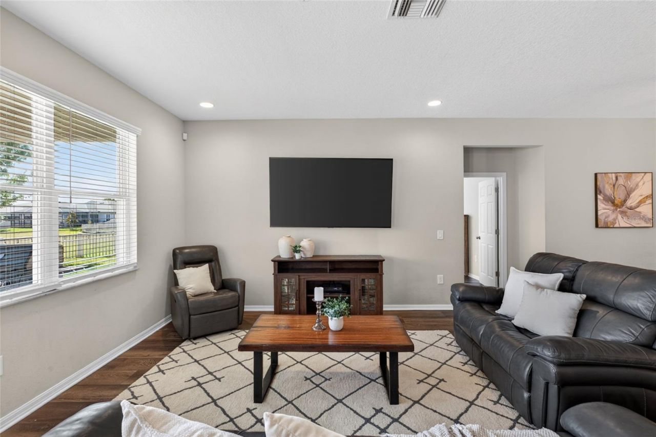 18428 Malinche Loop , Spring Hill, FL 34610 Photo