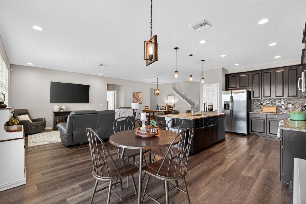18428 Malinche Loop , Spring Hill, FL 34610 Photo
