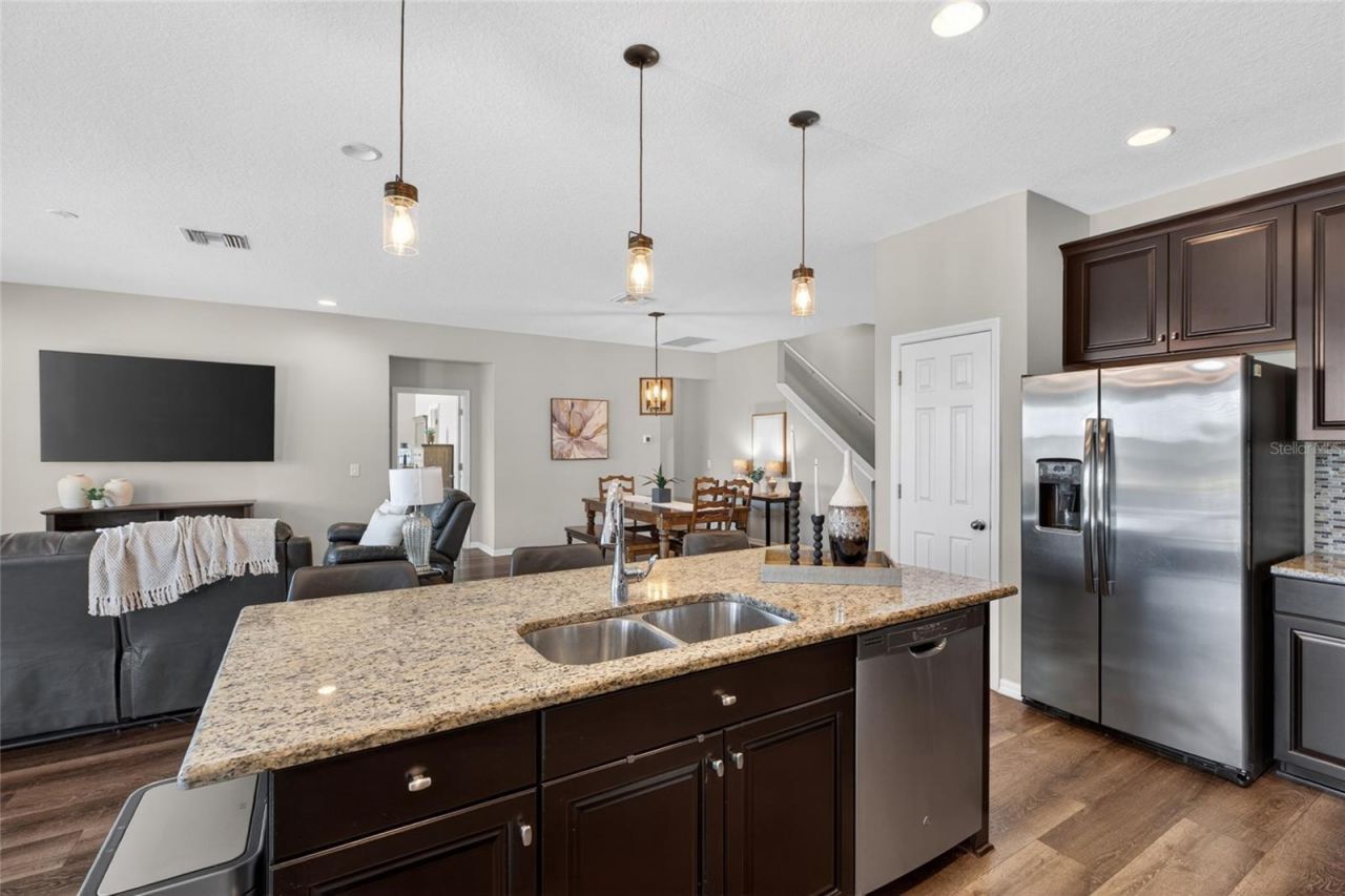 18428 Malinche Loop , Spring Hill, FL 34610 Photo