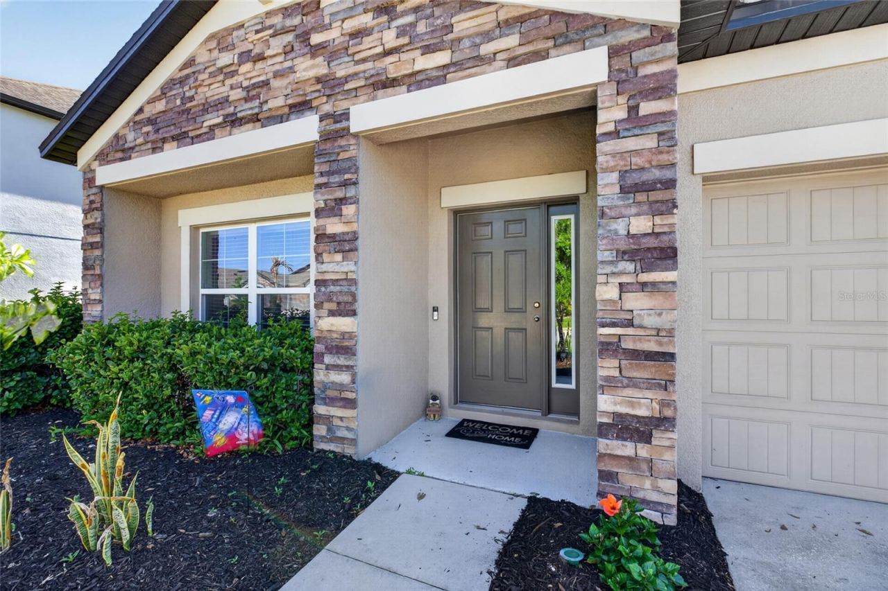 18428 Malinche Loop , Spring Hill, FL 34610 Photo