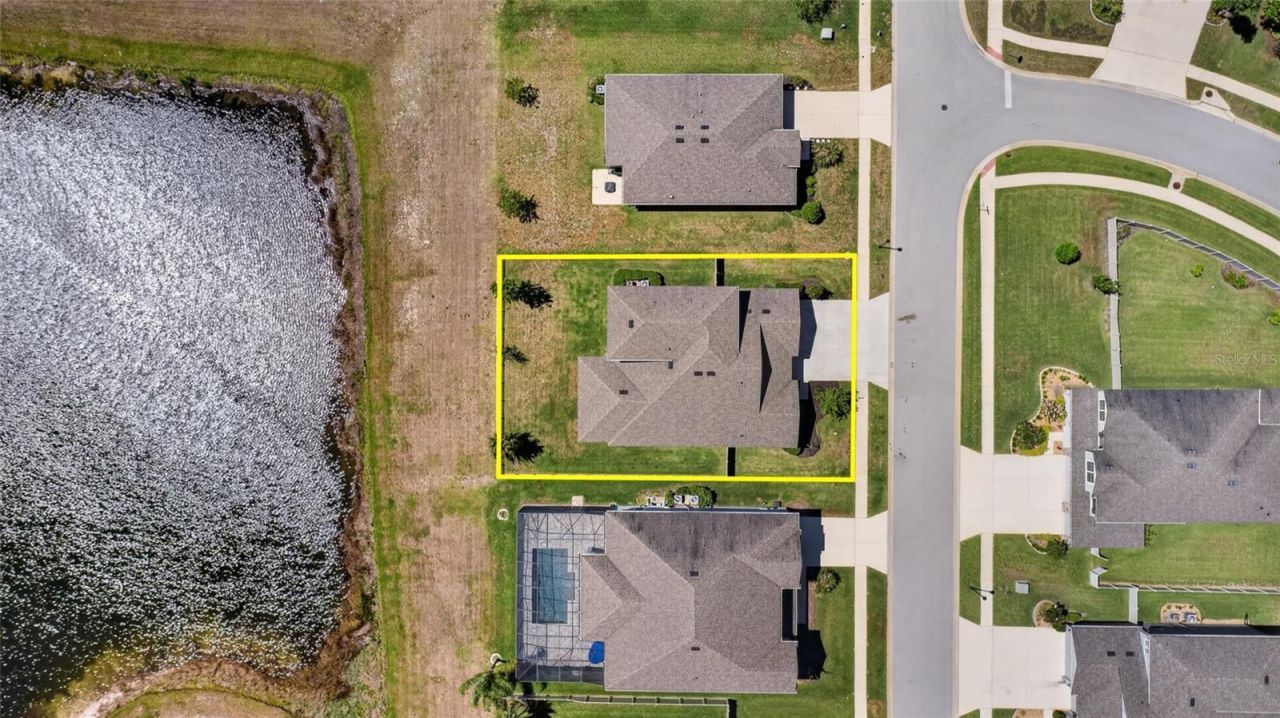 18428 Malinche Loop , Spring Hill, FL 34610 Photo