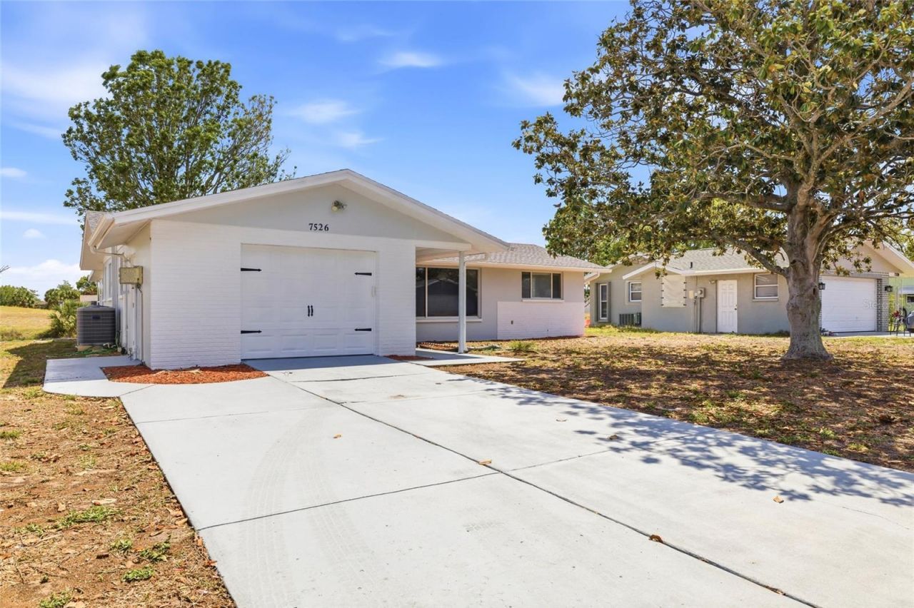 7526 Pineapple Lane , Port Richey, FL 34668 Photo