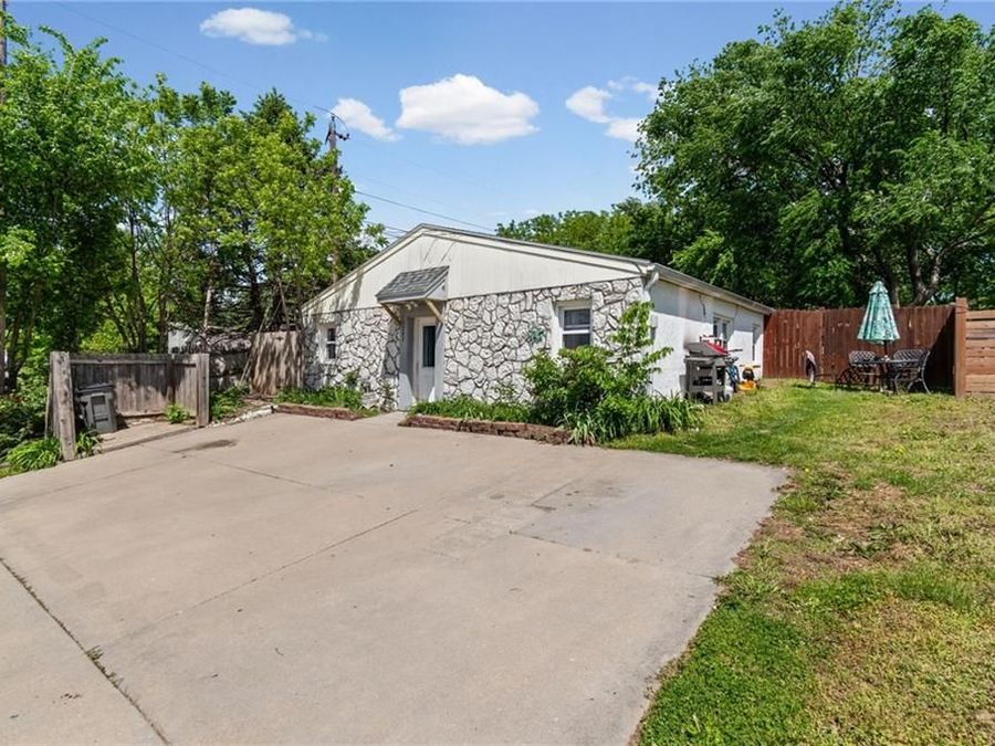Property Image 25