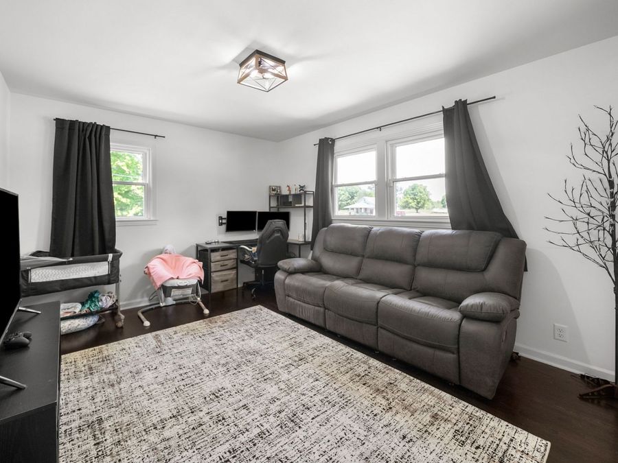 Property Image 37