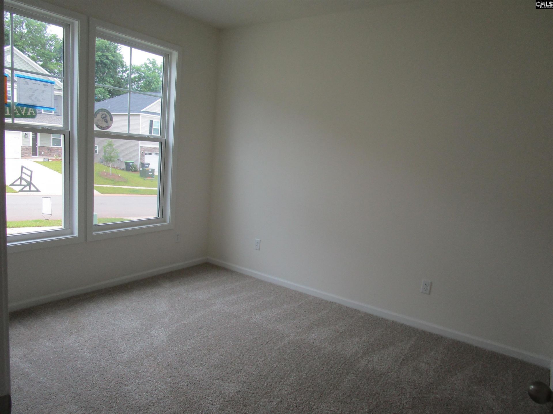 575 Griffon Drive Photo 14