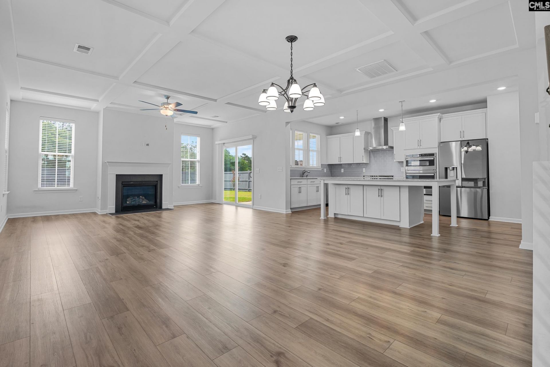 659 Bell Flower Lane Photo 6