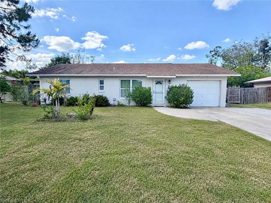 13032 8th St, Fort Myers, FL 33905 Main Photo