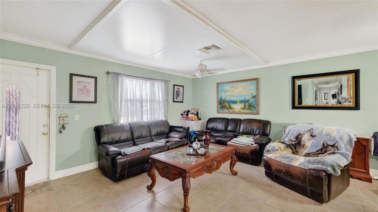 4271 NW 192nd St , Miami Gardens, FL 33055 Photo