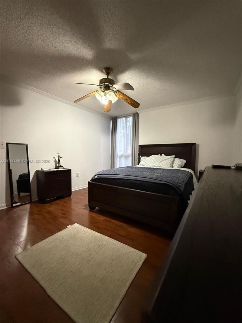 6955 NW 186th St , Unit F402, Hialeah, FL 33015 Photo