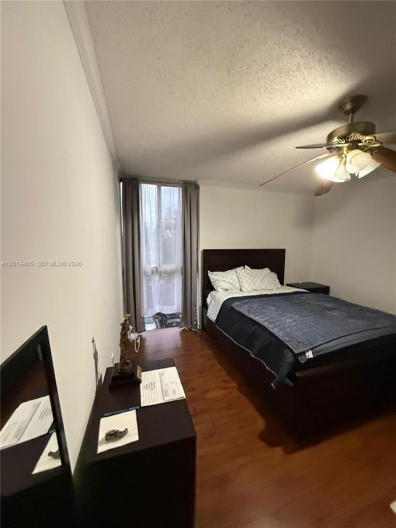6955 NW 186th St , Unit F402, Hialeah, FL 33015 Photo