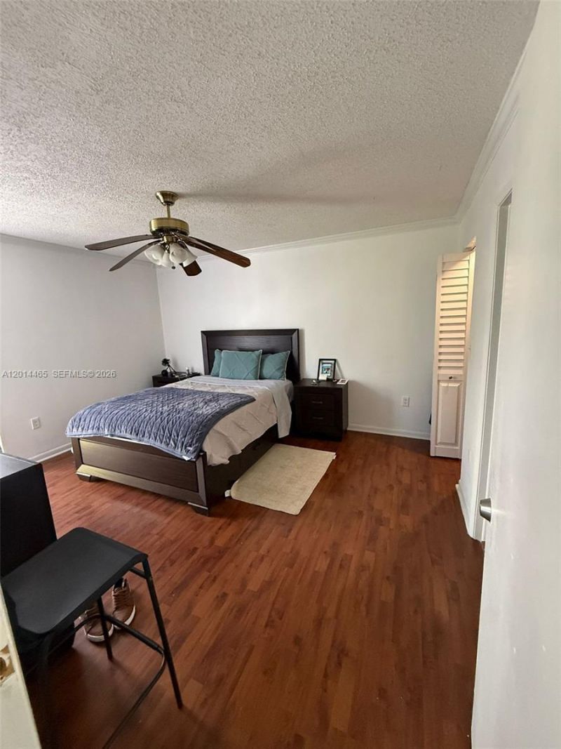 6955 NW 186th St , Unit F402, Hialeah, FL 33015 Photo