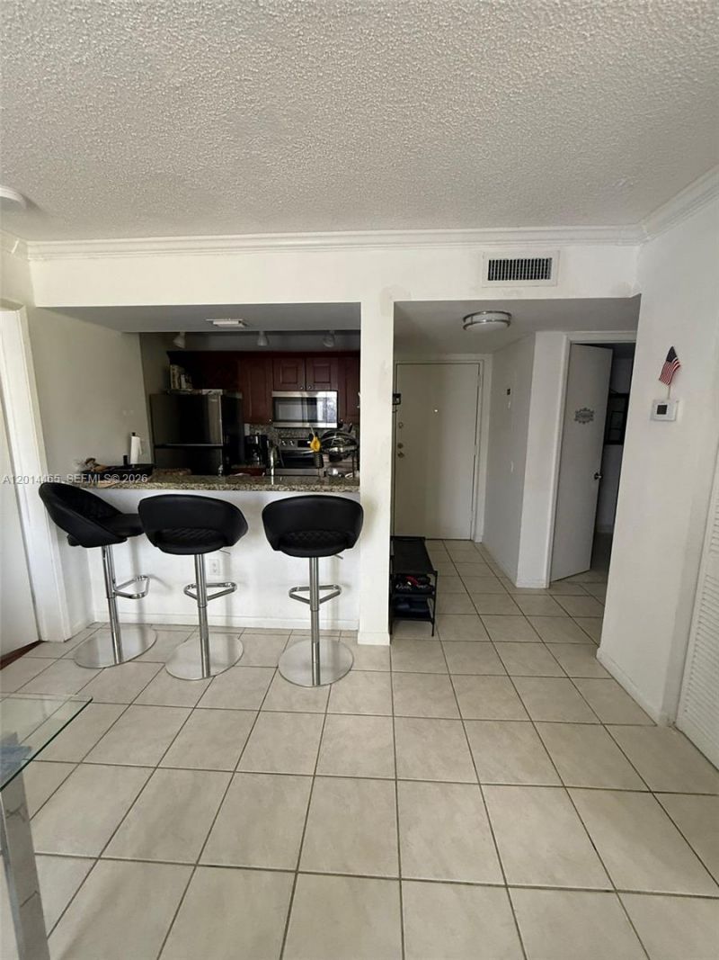 6955 NW 186th St , Unit F402, Hialeah, FL 33015 Photo