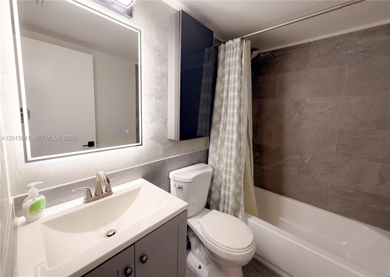 Please Call For Address, Unit 117, Miami Beach, FL 33139 Photo