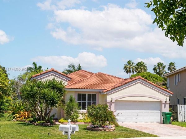 12997 SW 26th St , Miramar, FL 33027
