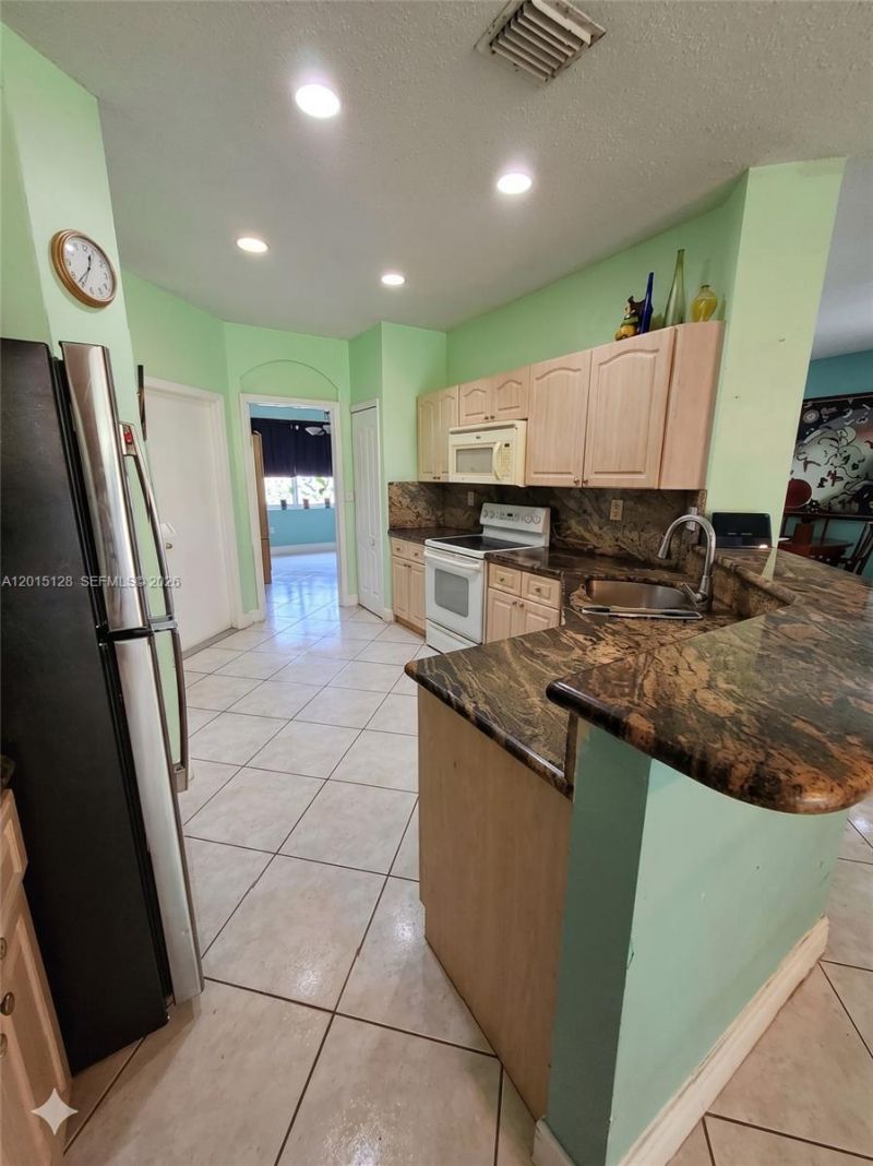12997 SW 26th St, Miramar, FL 33027 Photo