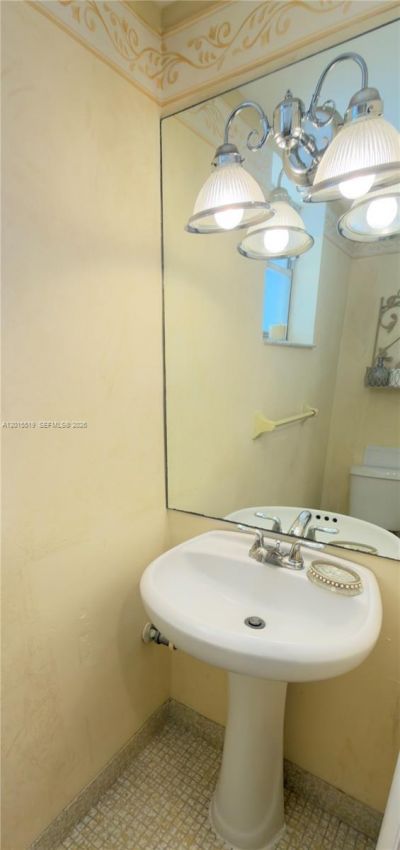 2820 NE 201st Ter , Unit F217, Aventura, FL 33180 Photo