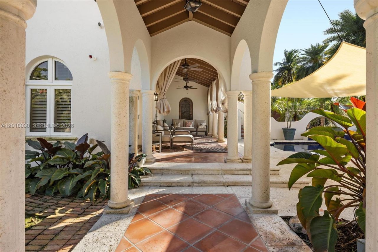 11011 Marin Street , Coral Gables, FL 33156 Photo