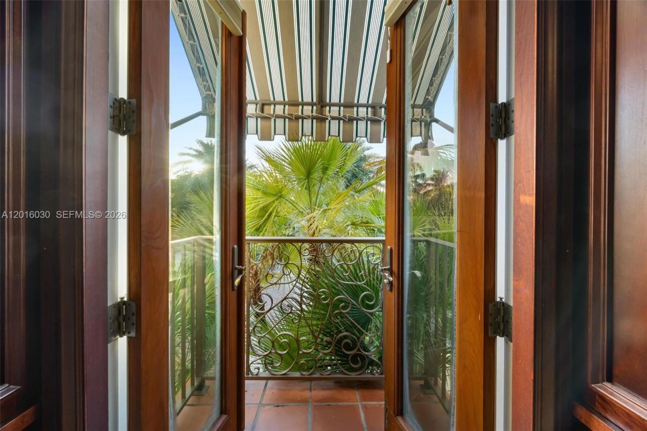 11011 Marin Street , Coral Gables, FL 33156 Photo
