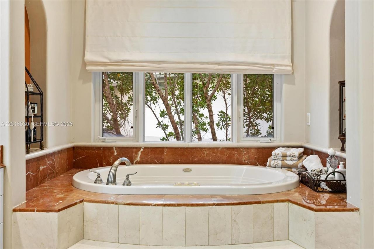 11011 Marin Street , Coral Gables, FL 33156 Photo