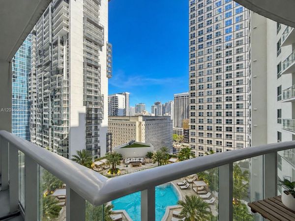 300 S Biscayne Blvd, Unit T-1705, Miami, FL 33131