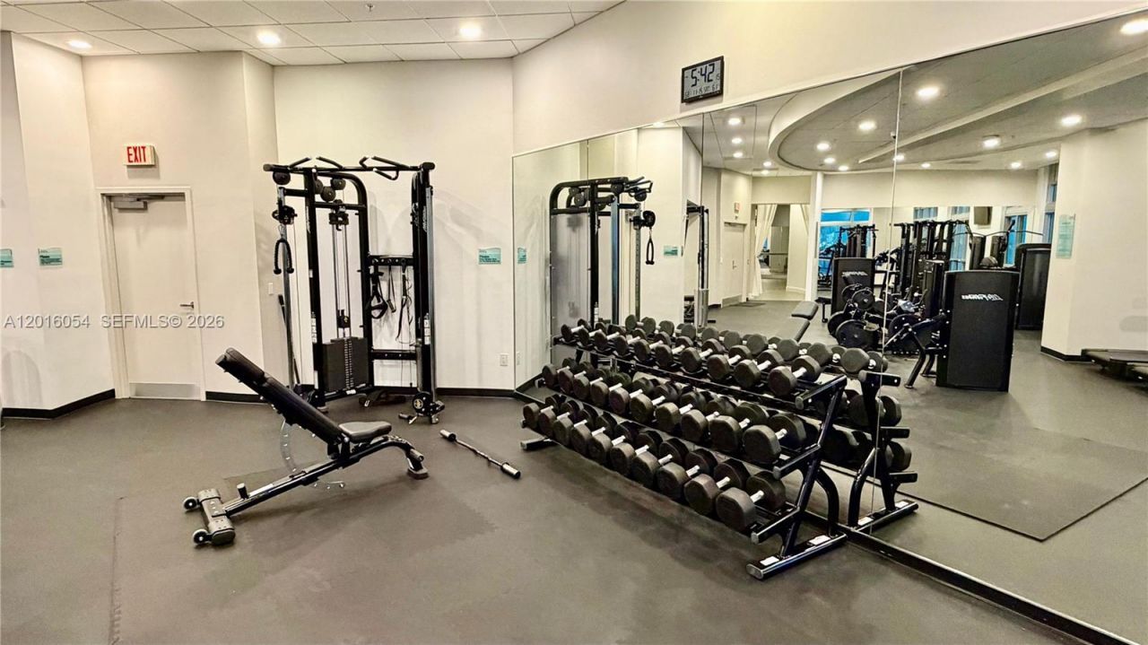 300 S Biscayne Blvd, Unit T-1705, Miami, FL 33131 Photo